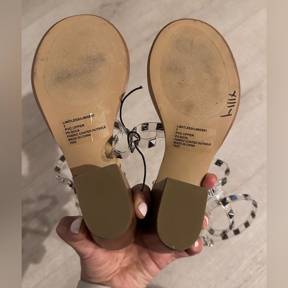 Steve Madden Sandal Block Heels - Picture 9 of 11